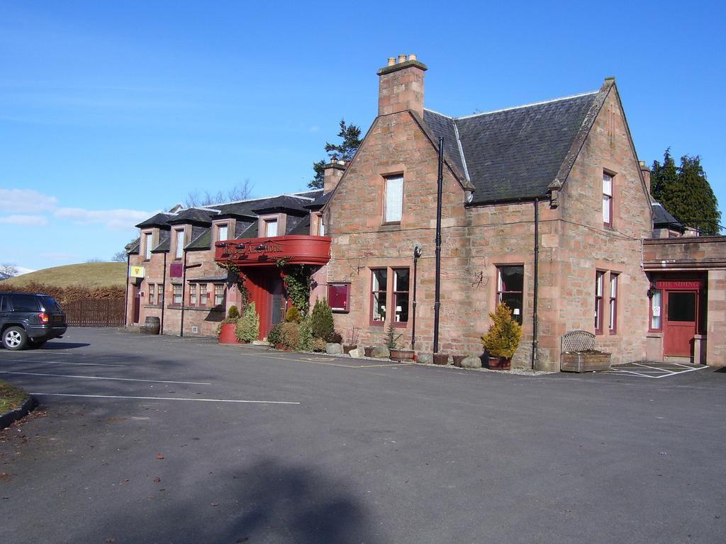 Ord Arms Hotel Muir of Ord Buitenkant foto